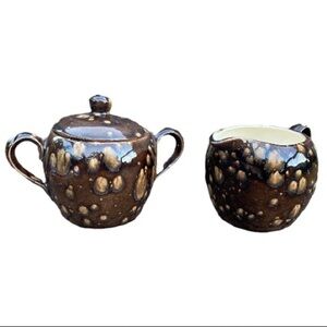 𝅺arnels 1970s Ceramic Creamer & Sugar Bowl Set Brown/Orange/Gold Coffee Tea VTG
